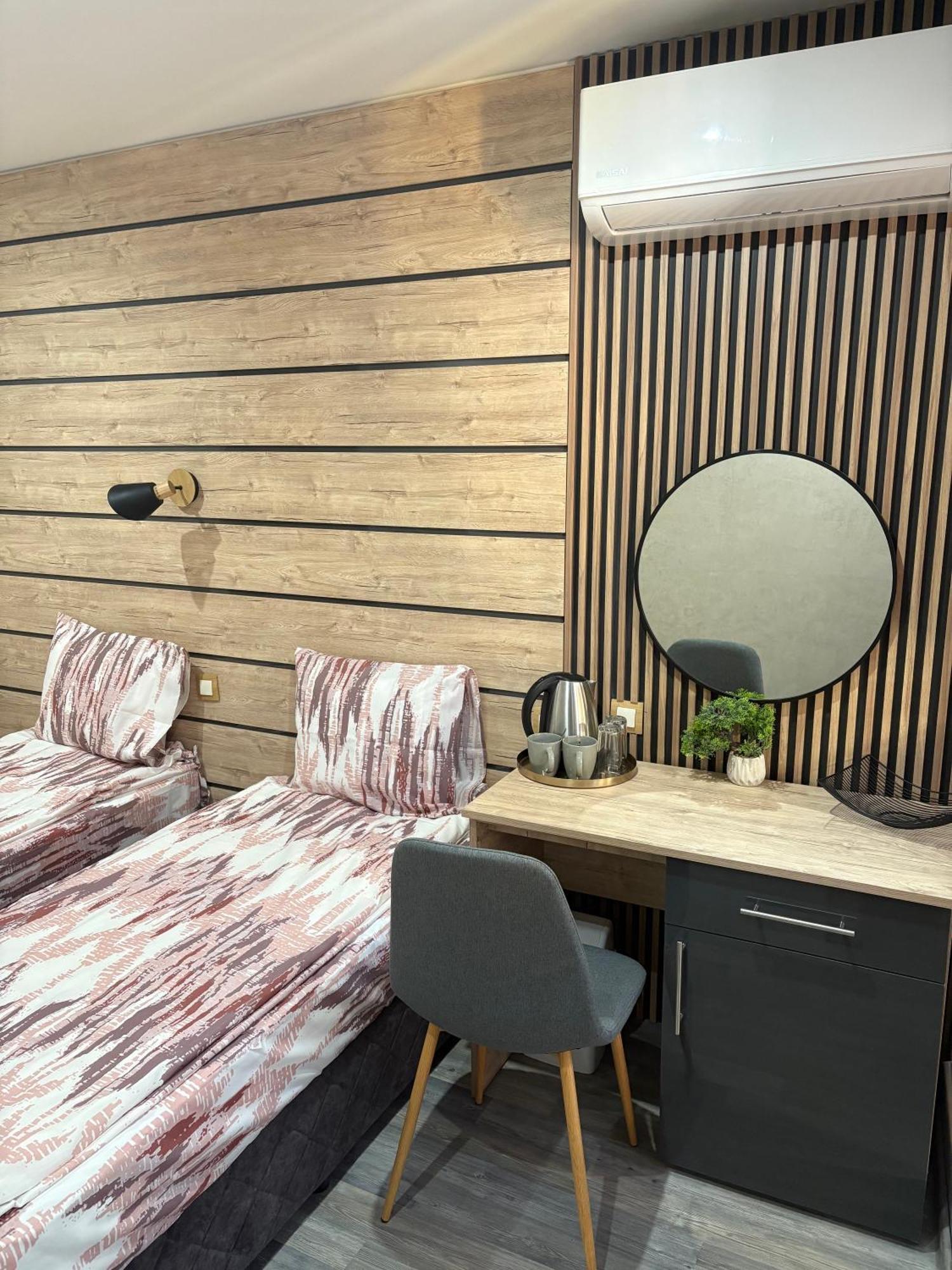 Apart & Rooms Fotinov Burgas Ngoại thất bức ảnh