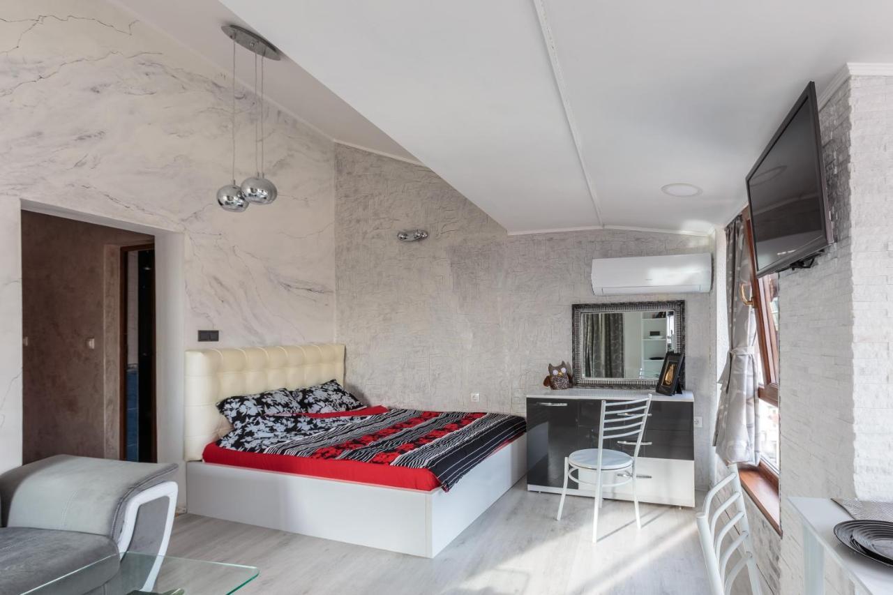Apart & Rooms Fotinov Burgas Ngoại thất bức ảnh